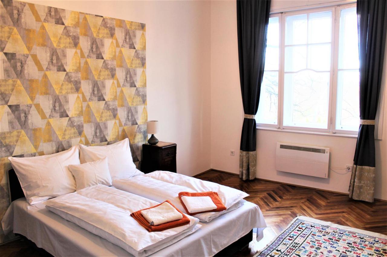 Csilla Home Apartman Miskolc Buitenkant foto